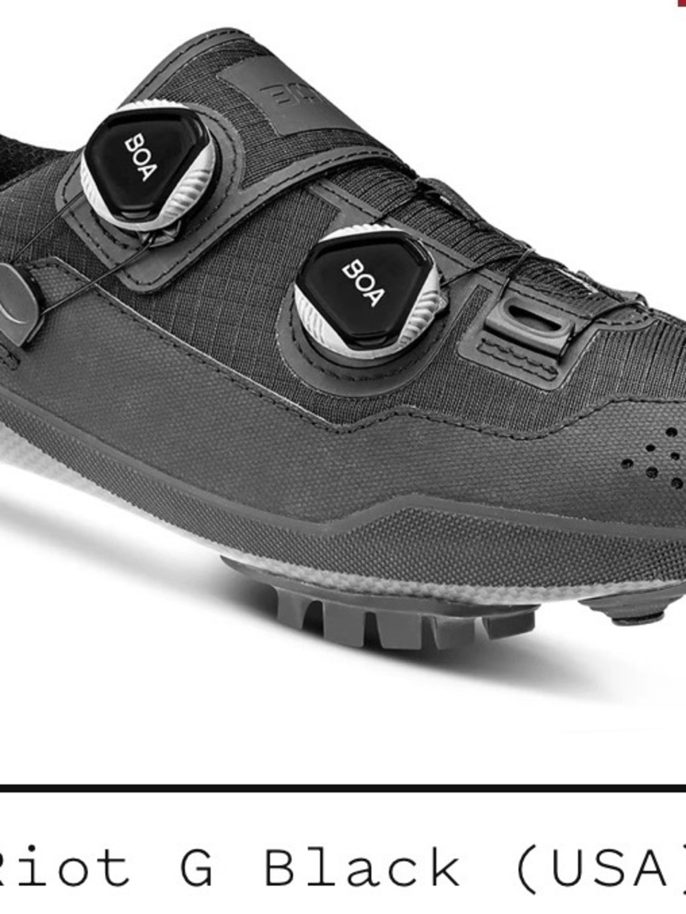 Men's Black BOA Cycling Shoe - Riot G